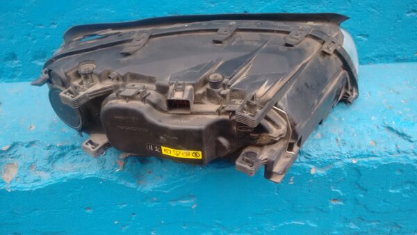 Optico izquierdo volvo xc70 2008 - 2012 - Imagen 3