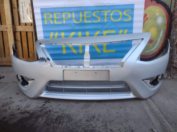 Parachoque delantero nissan versa 2015 - 2019