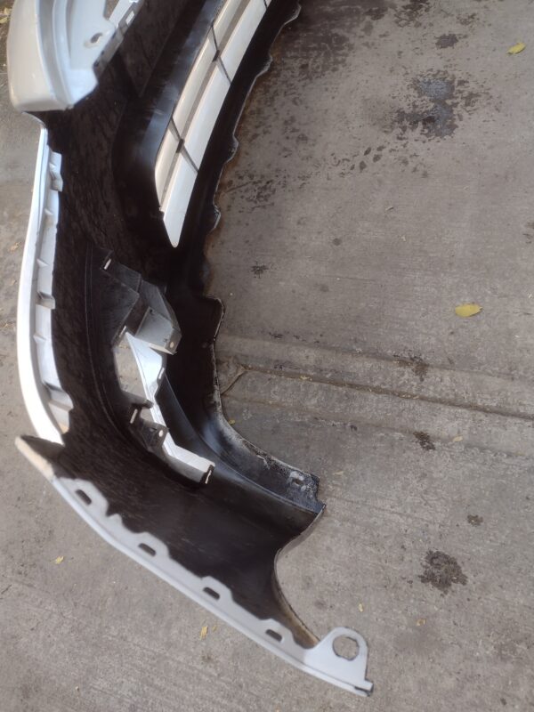 Parachoque delantero nissan versa 2015 - 2019 - Imagen 10