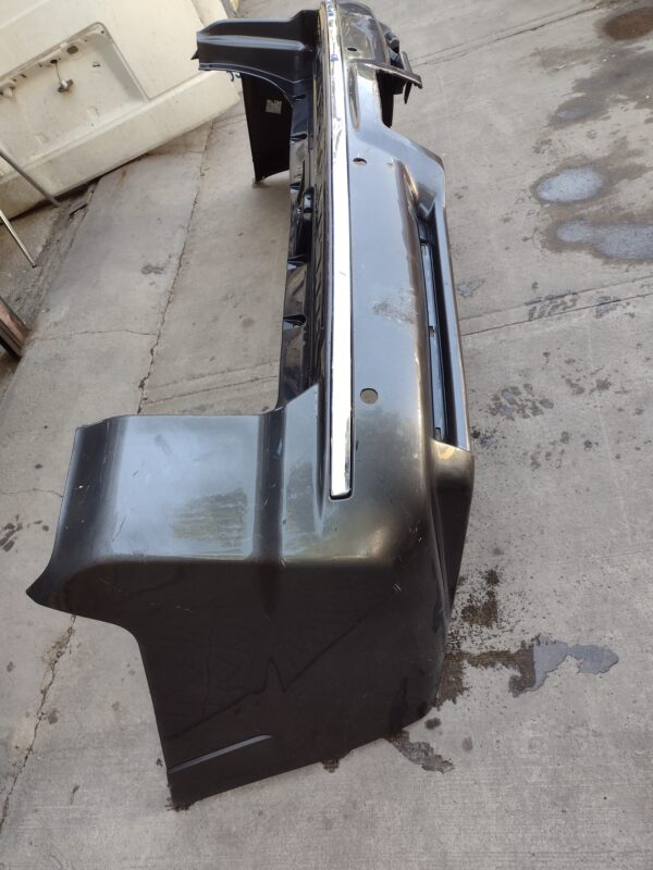 Parachoque trasero Toyota 4runner 2012 - 2016 - Imagen 7