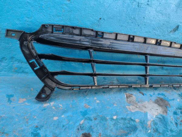 Rejilla de parachoque hyundai accent 2011 - 2019 - Imagen 5
