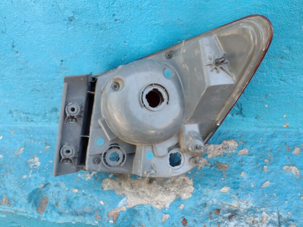 Foco trasero izquierdo Chevrolet Cruze 2011 - 2015 - Imagen 5