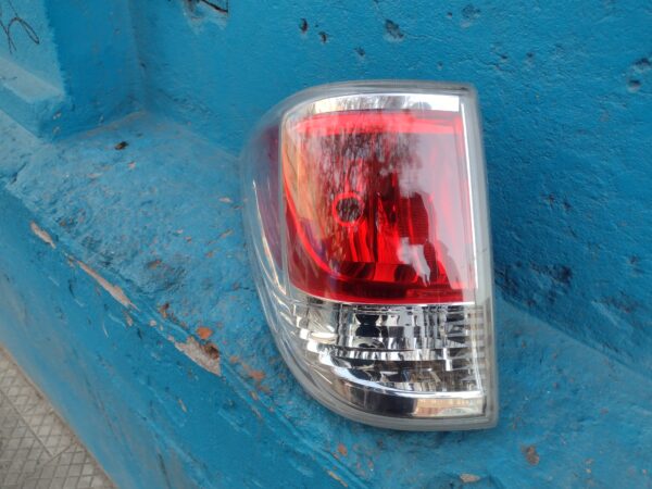 Foco trasero izquierdo mazda bt50 2014 - 2016 - Imagen 3