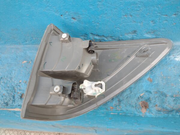 Foco trasero izquierdo mazda bt50 2014 - 2016 - Imagen 7