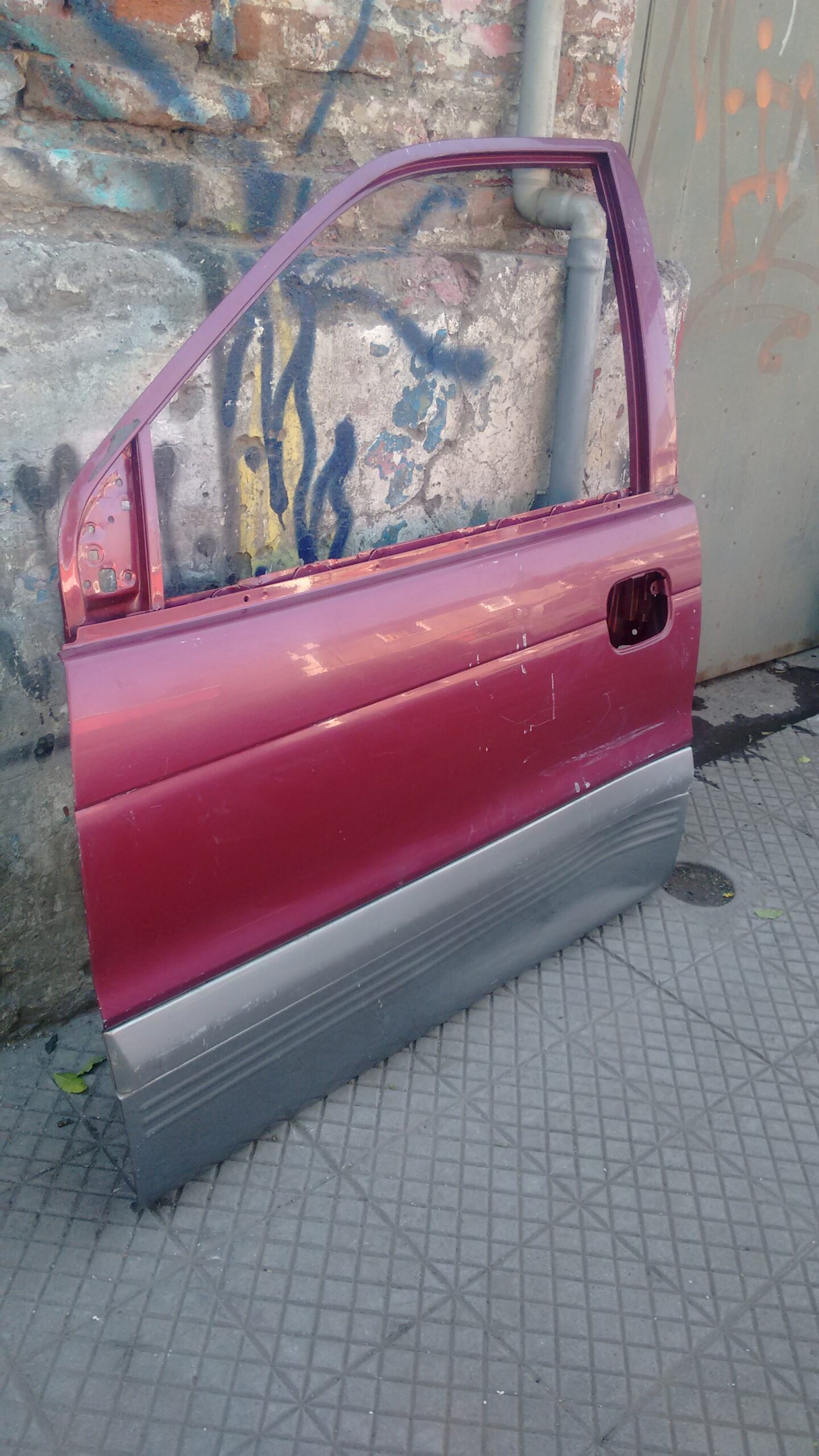 Puerta delantera izquierda hyundai santamo 1998 - 2004 - Imagen 2