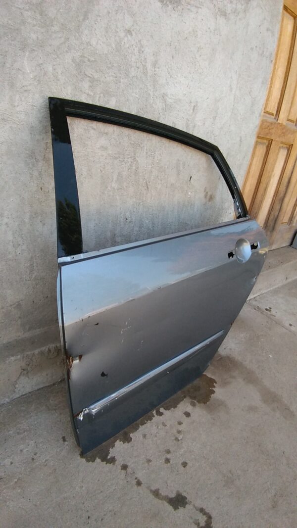 Puerta trasera izquierda samsung sm5 2009 - 2012 - Imagen 2