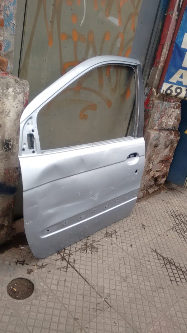 Puerta delantera izquierda renault scenic 2000 - 2006 - Imagen 2