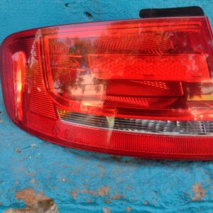 Foco trasero izquierdo audi A4 2008 - 2011