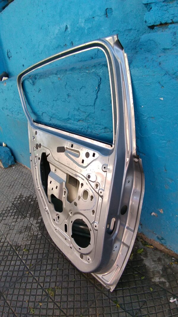 Puerta trasera izquierda peugeot 308 2014 - 2018 - Imagen 2