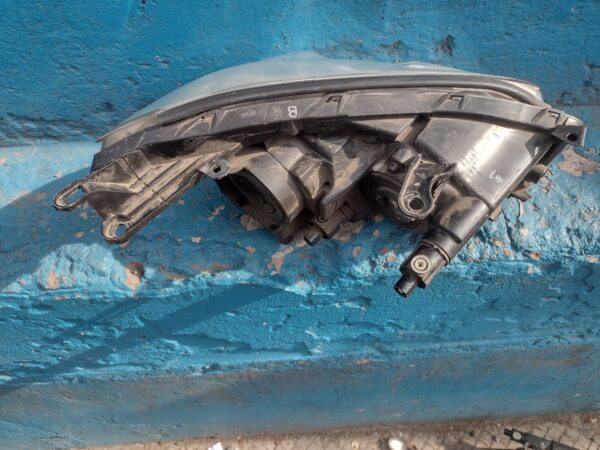 Optico izquierdo toyota rav4 2010 - 2012 - Imagen 5