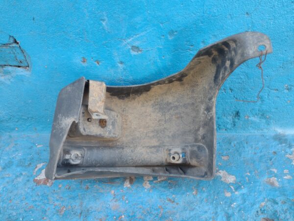 Corner trasero derecho Mahindra pickup 2008 - 2017 - Imagen 6