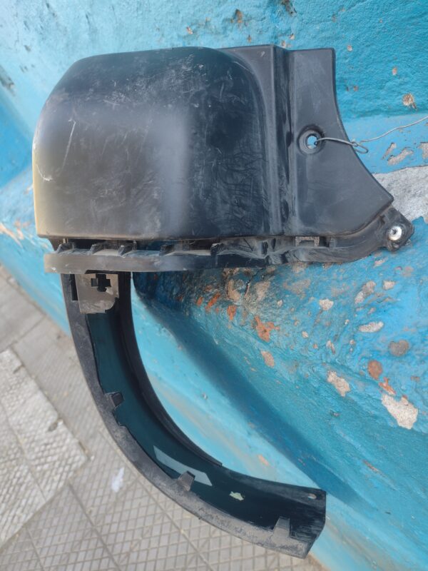 Corner trasero izquierdo Peugeot Partner 2011 - 2016 - Imagen 4
