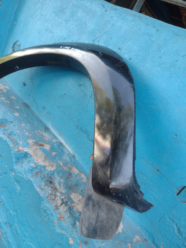 Moldura delantera izquierda Ford Ranger tailandesa 2006 - 2009 - Imagen 3