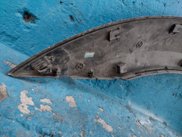 Moldura delantrero derecho Kia Sorento 2003 - 2006 - Imagen 6
