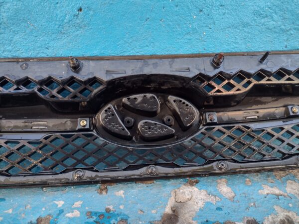 Mascara Hyundai Tucson 2006 - 2010 - Imagen 7