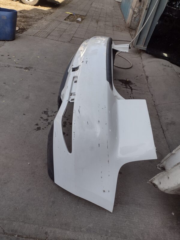 Parachoque trasero Mazda CX7 2009 - 2012 - Imagen 5