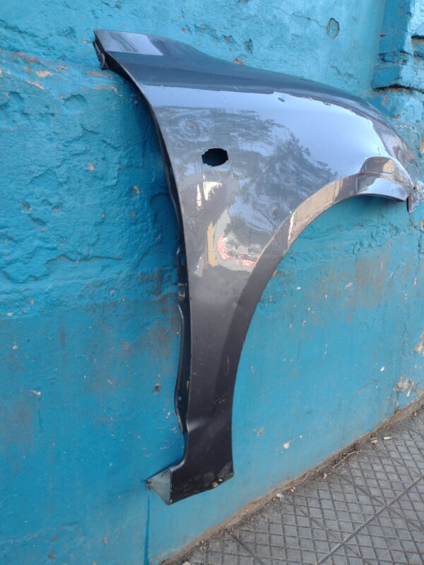 Tapabarro derecho Suzuki Swift 2006 - 2010 - Imagen 2
