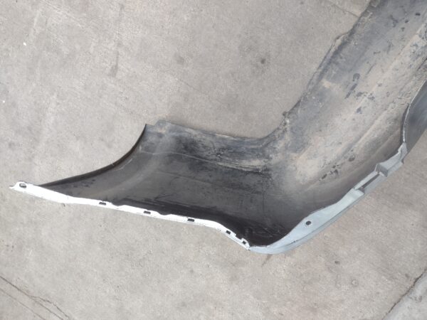 Parachoque trasero Nissan tida sedan 2009 - 2016 - Imagen 7