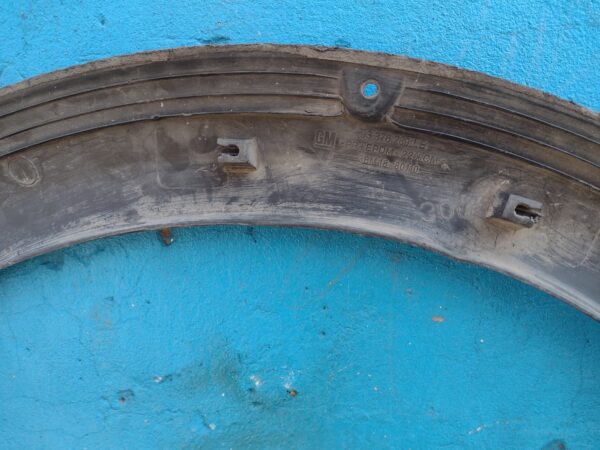 Moldura delantera izquierda Chevrolet Montana 2004 - 2010 - Imagen 7