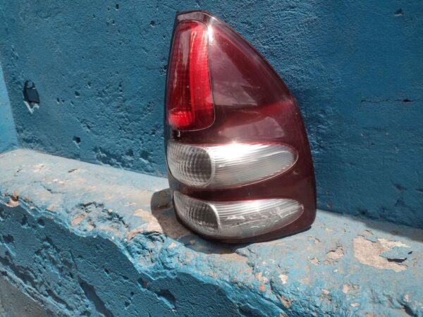 Foco trasero derecho Toyota Land Cruiser Prado 2006 - 2010 - Imagen 3