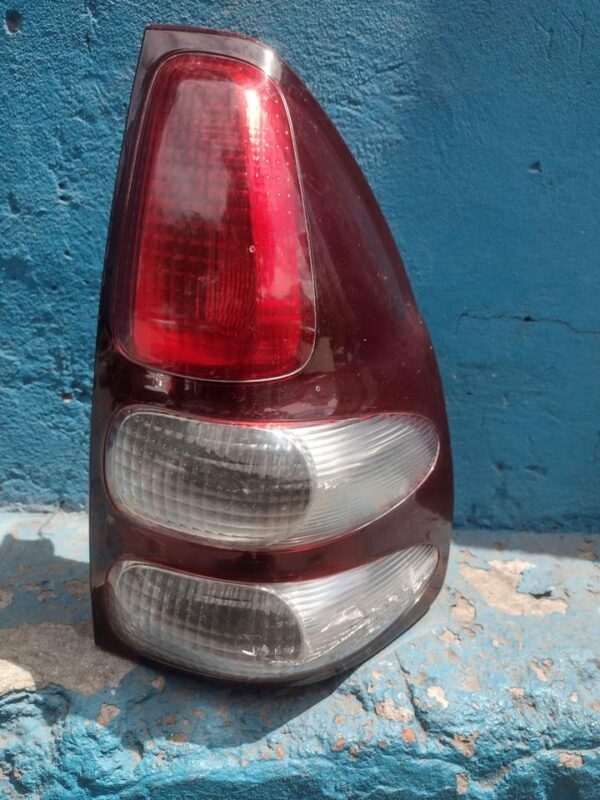 Foco trasero derecho Toyota Land Cruiser Prado 2006 - 2010 - Imagen 4