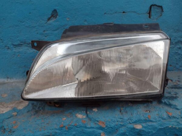Optico izquierdo citroen Berlingo 1998 - 2003