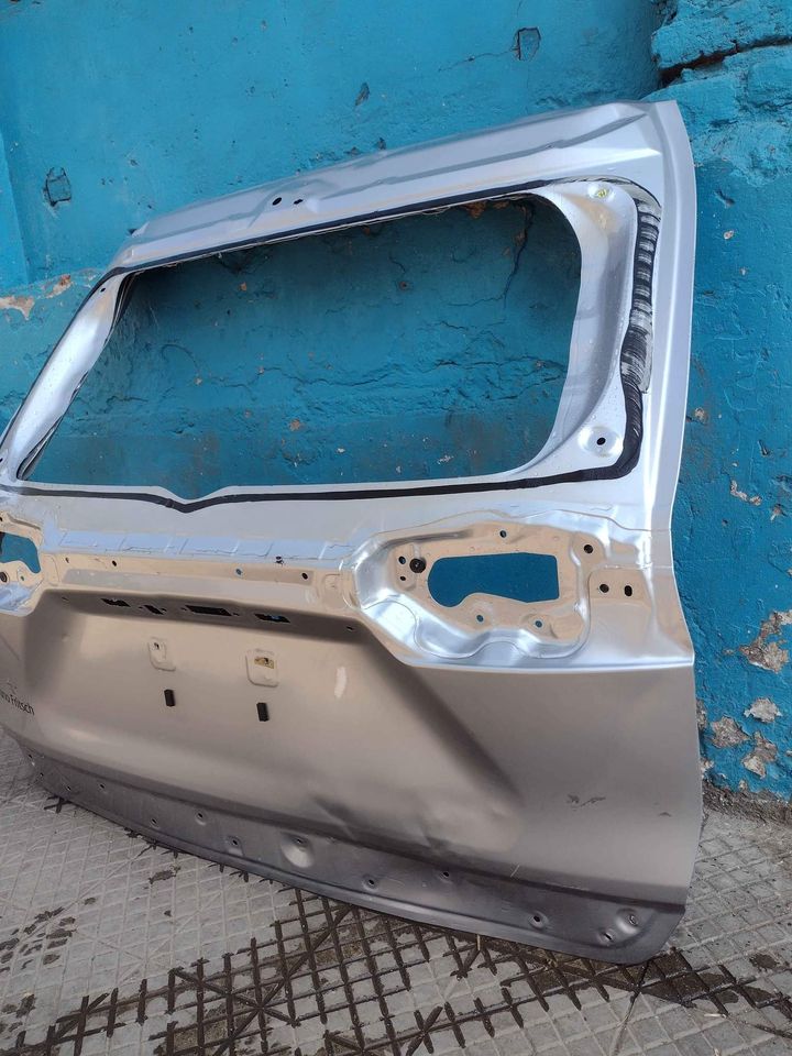 BIBLOZ Parasole Parabrezza Su Misura Per Toyota RAV4 2019-2025 – Pieghevole, Riflettente, Include Hybrid
