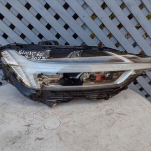 Optico derecho Volvo XC60 2018 - 2023