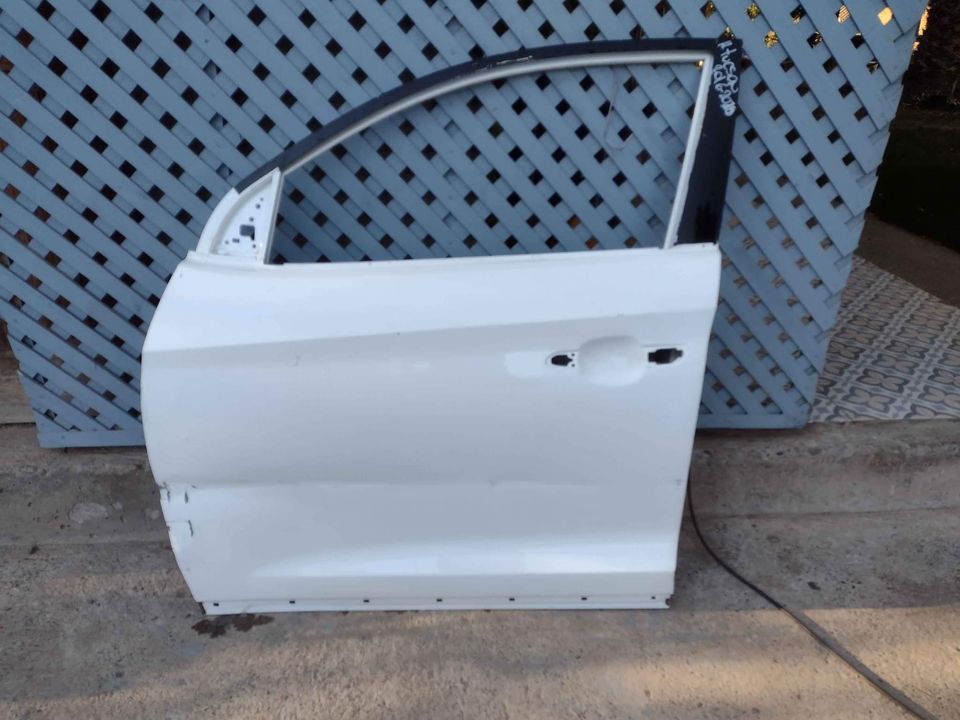 Puerta delantera izquierda Hyundai Tucson 2016 - 2020