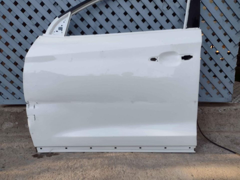 Puerta delantera izquierda Hyundai Tucson 2016 - 2020 - Imagen 2