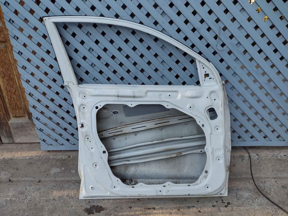 Puerta delantera izquierda Hyundai Tucson 2016 - 2020 - Imagen 9