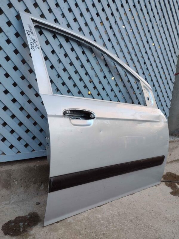 Puerta delantera derecha Hyundai Getz 2004 - 2010 - Imagen 2