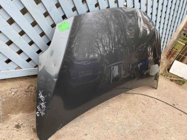Capot Toyota new Yaris sedan 2007 - 2013 - Imagen 3