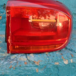 Foco trasero derecho Volkswagen Tiguan 2009 - 2013