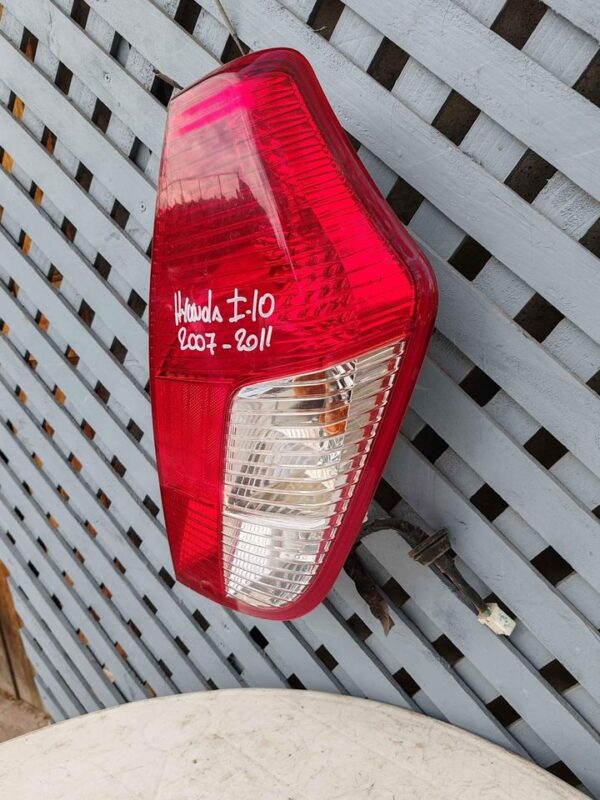 Foco trasero derecho hyundai I10 2007 - 2011 - Imagen 2