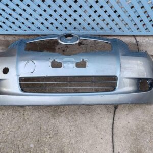 Parachoque delantero toyota Yaris Sport 2006 - 2008