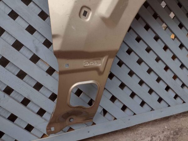 Tapabarro derecho Toyota 4runner 2003 - 2006 - Imagen 4