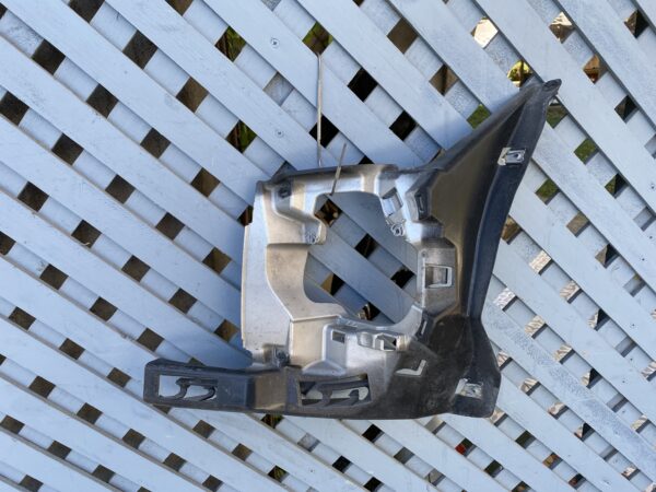 Soporte de neblinero izquierdo BMW 116i F20/ F21 2011 - 2019