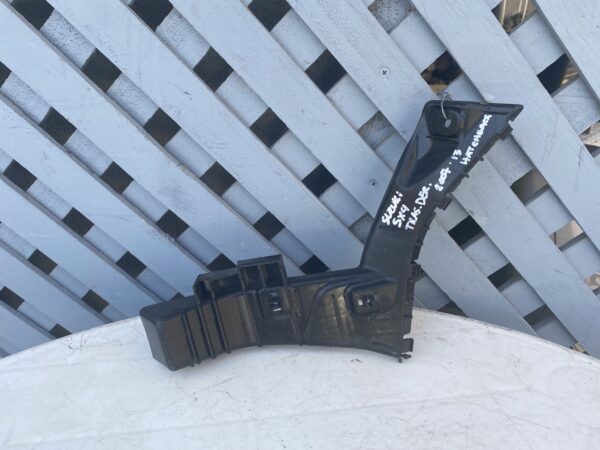 Mensula trasera derecha Suzuki SX4 2007 - 2013