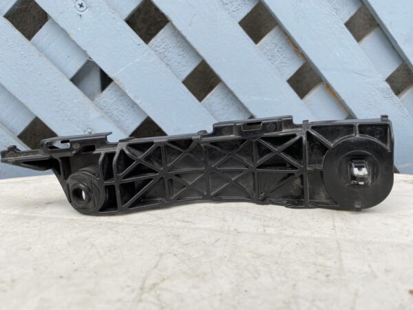 Mensula delantera derecha Toyota Rav4 2006 - 2012 - Imagen 2