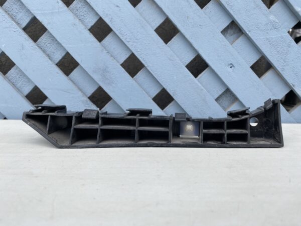 Mensula delantera derecha Hyundai New Accent 2006 - 2010 - Imagen 2