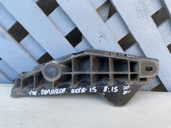 Mensula delantera derecha Volkswagen Amarok 2010 - 2015 - Imagen 2