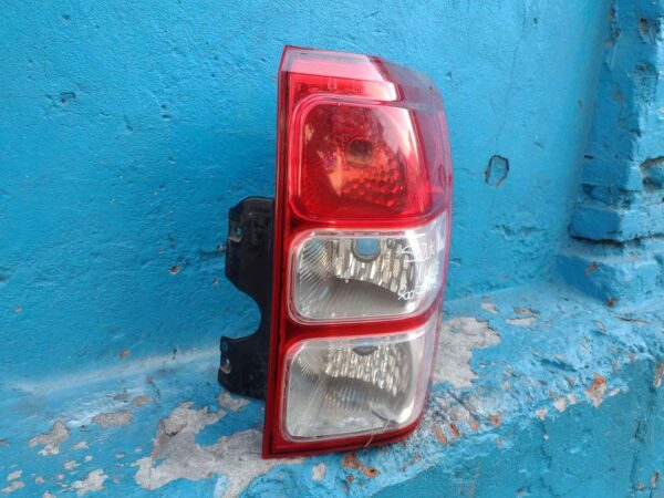 Foco trasero derecho Suzuki grand nomade 2007 - 2019 - Imagen 2