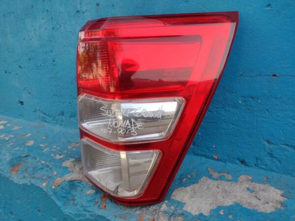 Foco trasero derecho Suzuki grand nomade 2007 - 2019 - Imagen 3