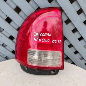 Foco trasero izquierdo Chevrolet Corsa Mexicano Sedan 2009 - 2012