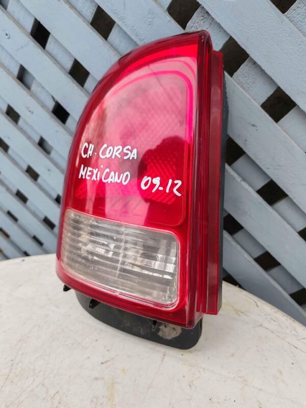 Foco trasero izquierdo Chevrolet Corsa Mexicano Sedan 2009 - 2012 - Imagen 3