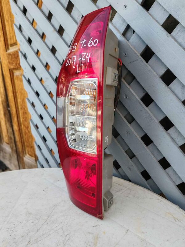 Foco trasero izquierdo Maxus T60 2017 - 2024 - Imagen 3