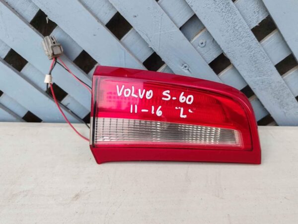 Foco trasero izquierdo de portalón volvo s60 2011 - 2016 - Imagen 2