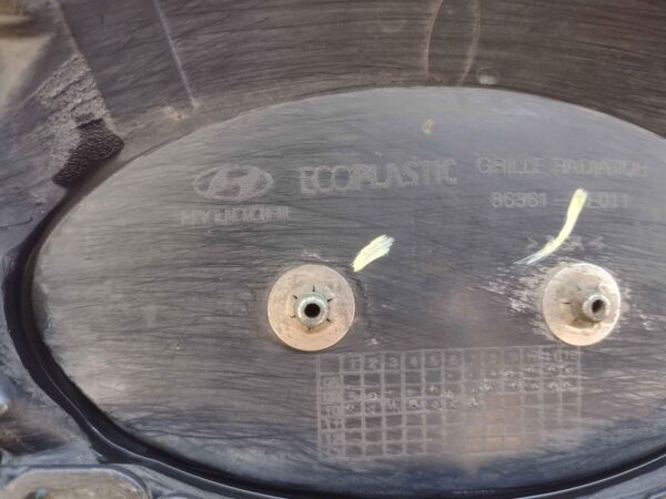 Mascara Hyundai Accent 2006 - 2010 - Imagen 9