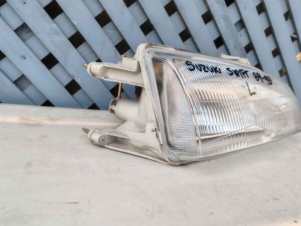 Óptico derecho Suzuki Swift 1989 - 1993 - Imagen 2